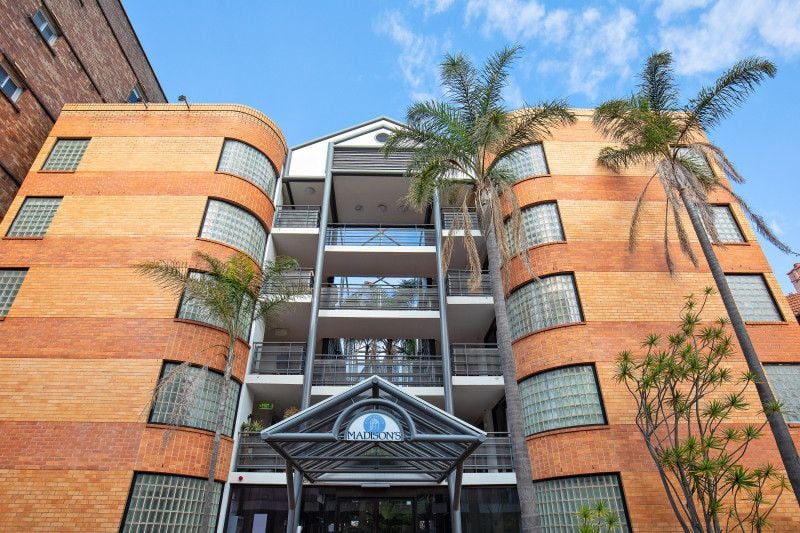 205/68 Ward Avenue, Elizabeth Bay Moshav Realty