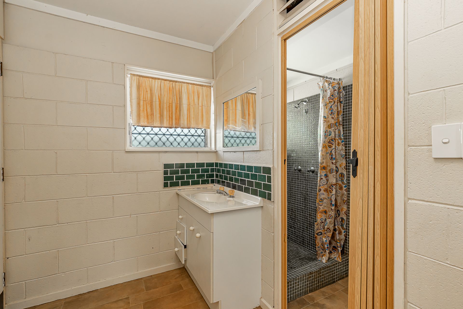 1/115 Mooney Street, Gulliver Harcourts Kingsberry Townsville