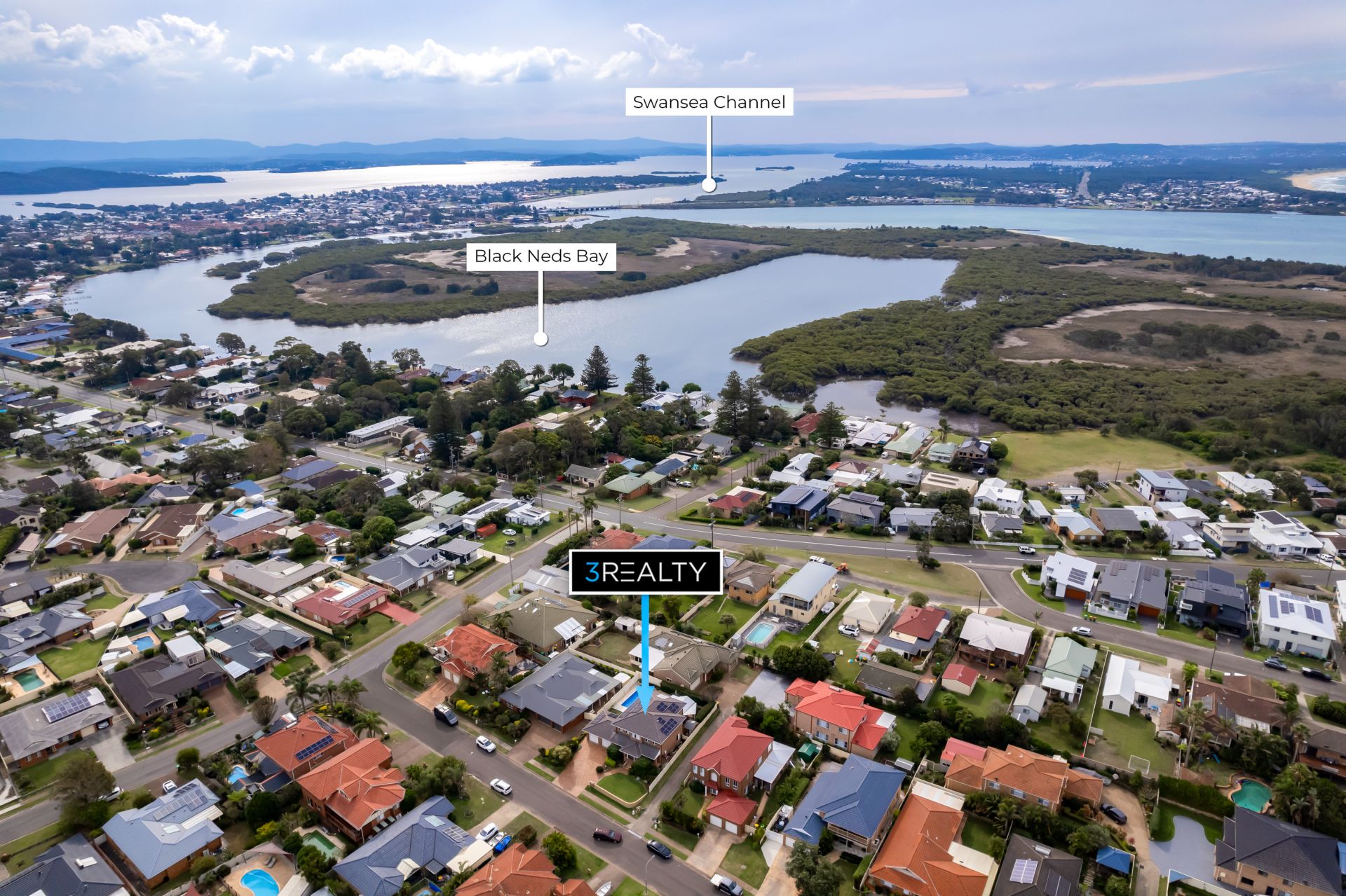 3 Ebbtide Avenue, Caves Beach 3Realty Lake Macquarie