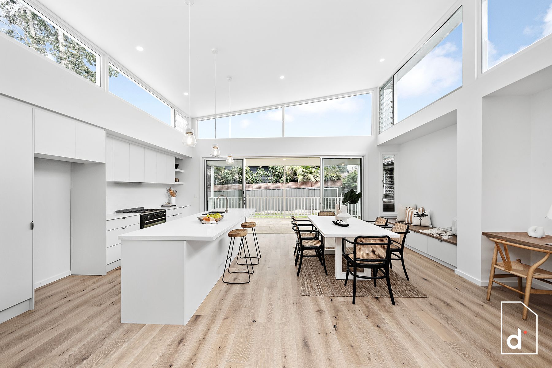 Sold property 1440000 for 33A Wilga Street Corrimal , NSW 2518