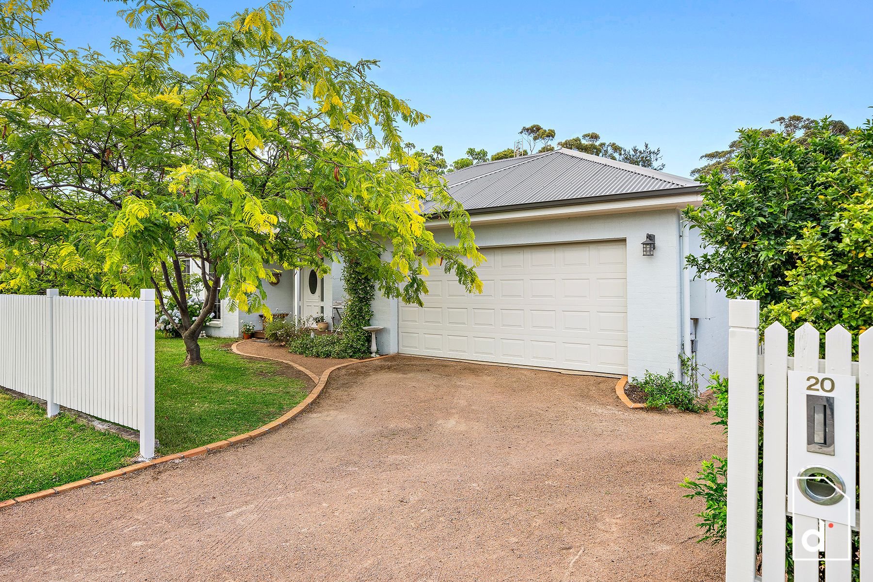 Sold property Undisclosed for 20 Kialoa Road Woonona , NSW 2517