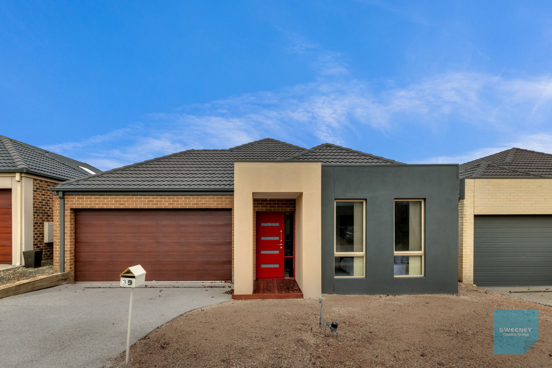 39 Arroyo Place, CAROLINE SPRINGS Sweeney Estate Agents