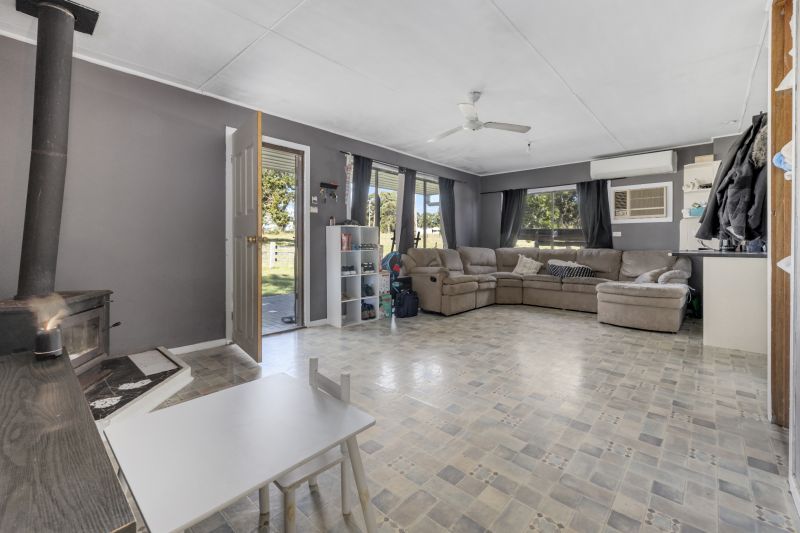 Real Estate For Sale 64 Pipers Creek Road Dondingalong , NSW