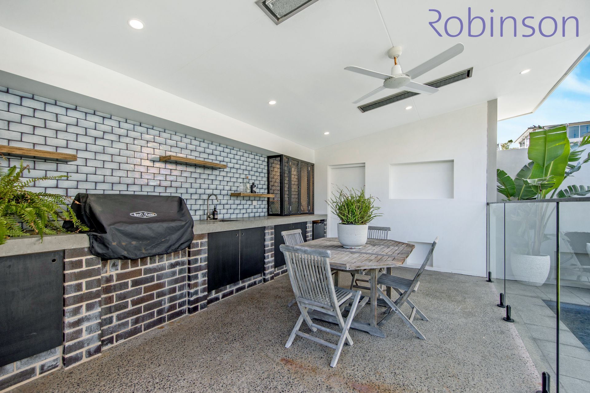 96 Memorial Drive, Bar Beach Robinson Property