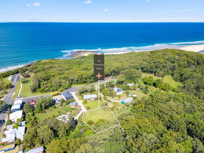 Real Estate For Sale 10c Thompson Street Valla Beach , NSW