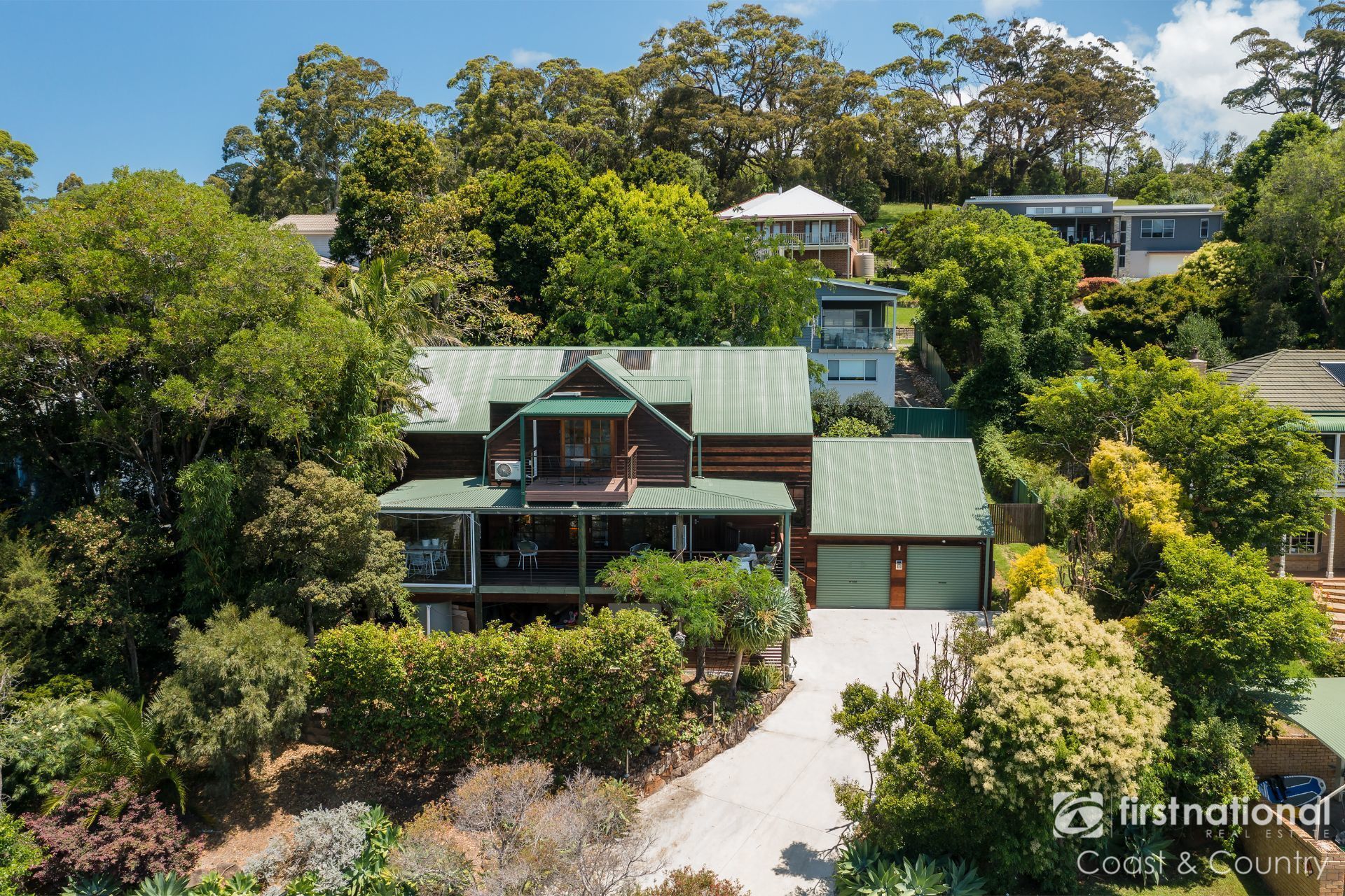 6 Michael Crescent, Kiama Downs First National Coast & Country Real