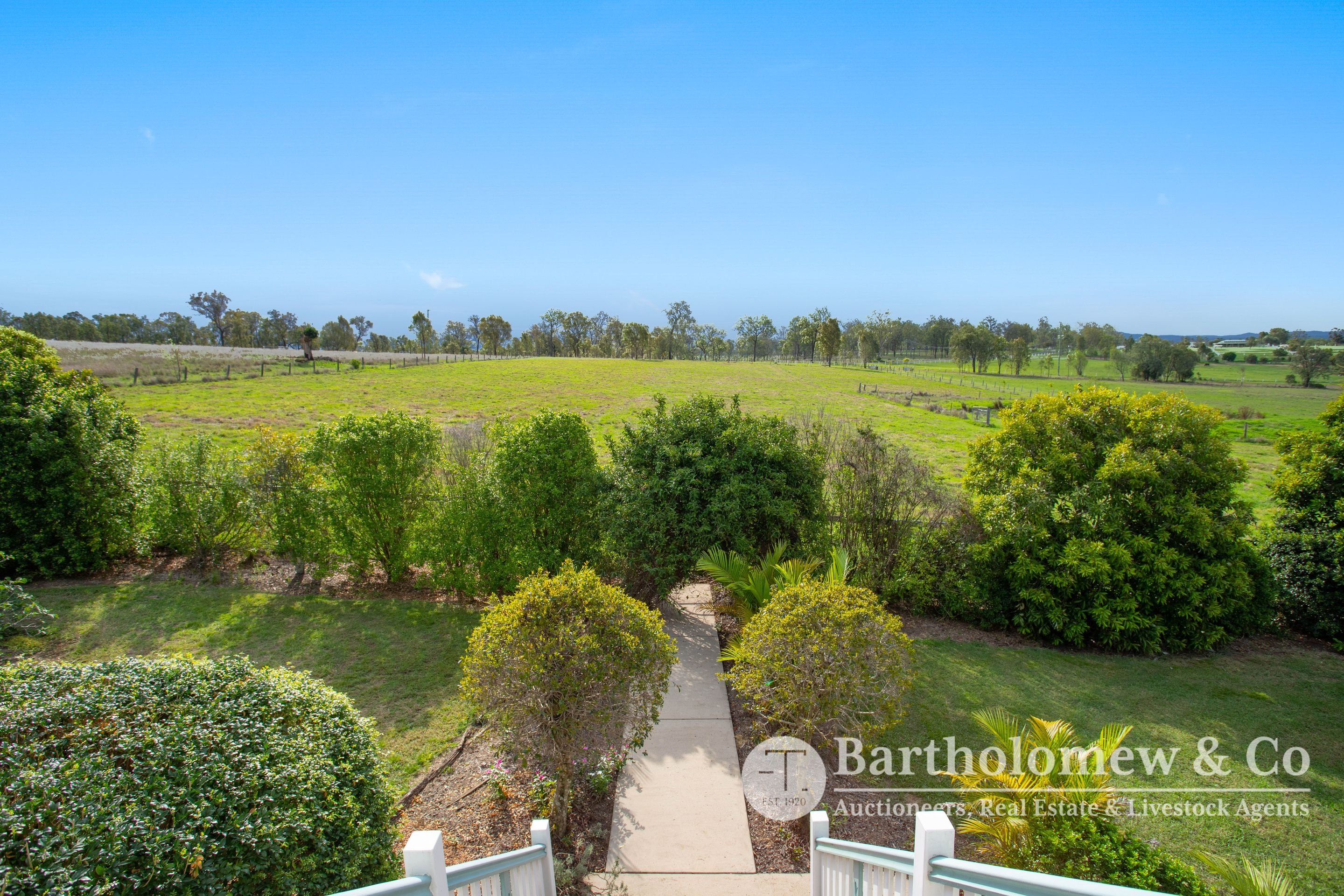 Real Estate For Sale 2 Wiley Road Milbong , QLD