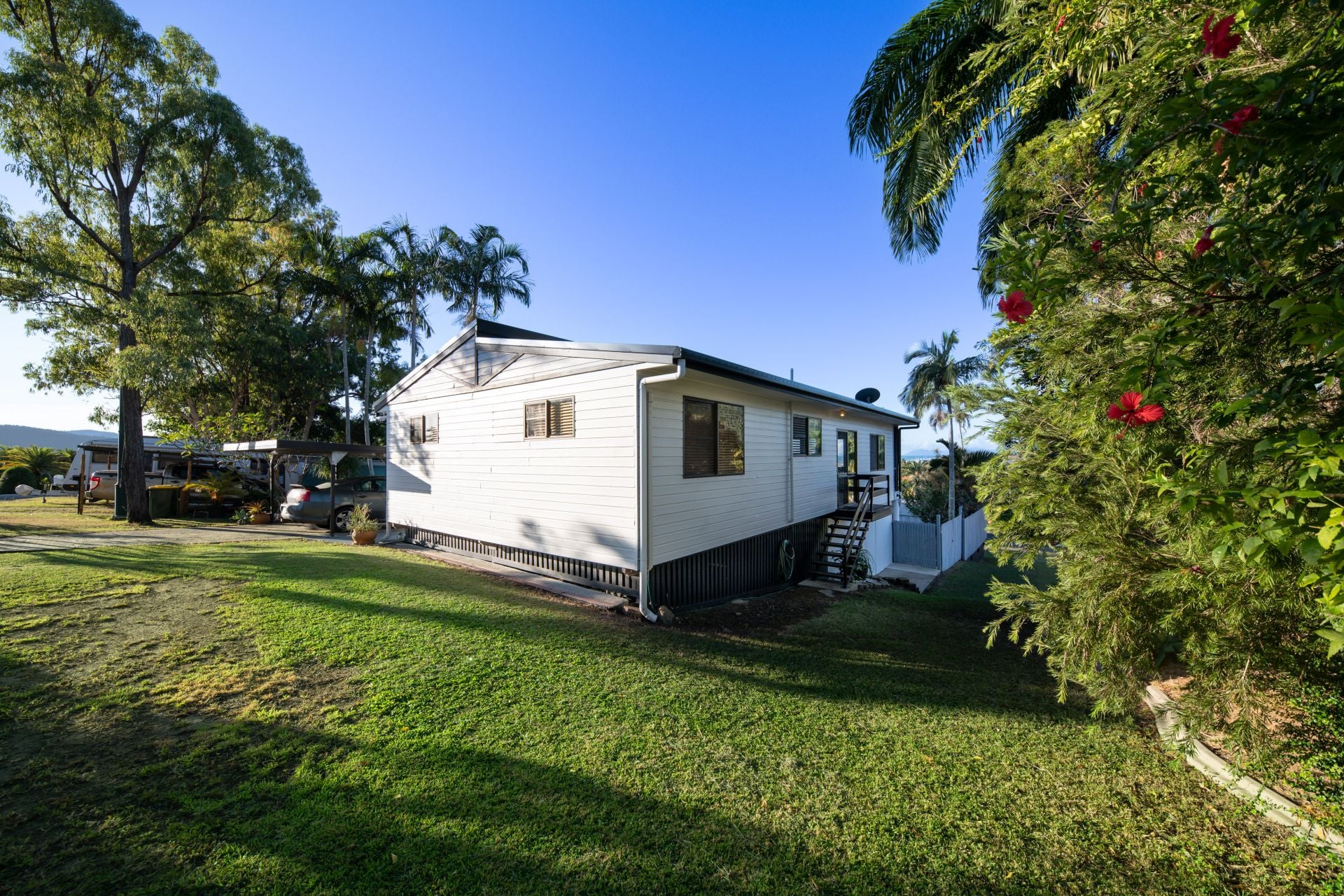 22 Manooka Drive, Cannonvale Taylors Property Specialists