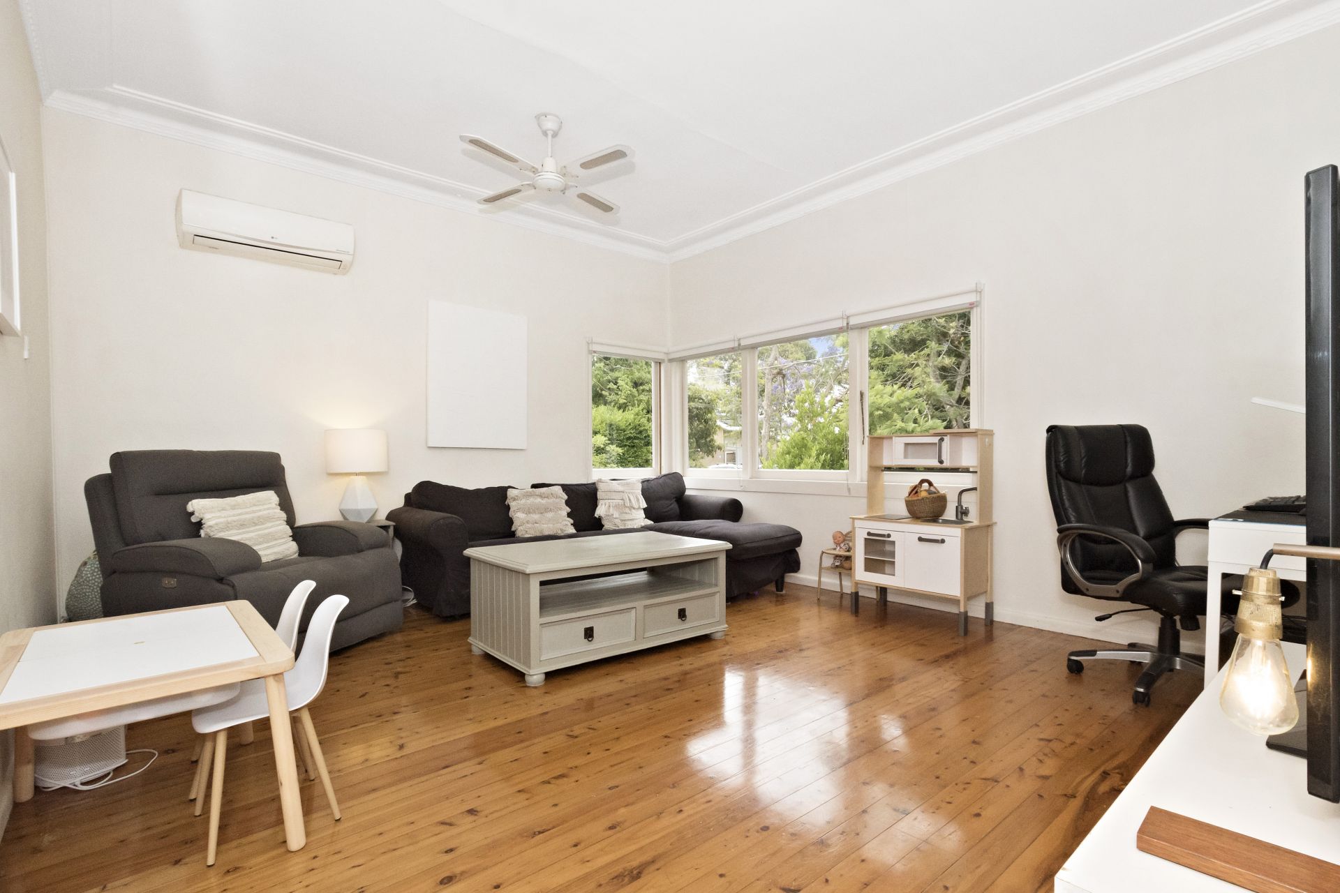 Real Estate For Lease 1 Leeming Street Mount Kuringgai , NSW