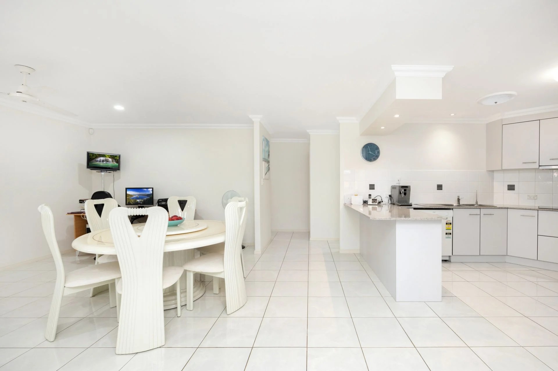 8 Earl St Vincent Circuit, Eli Waters Keyte’s Real Estate / Paradise