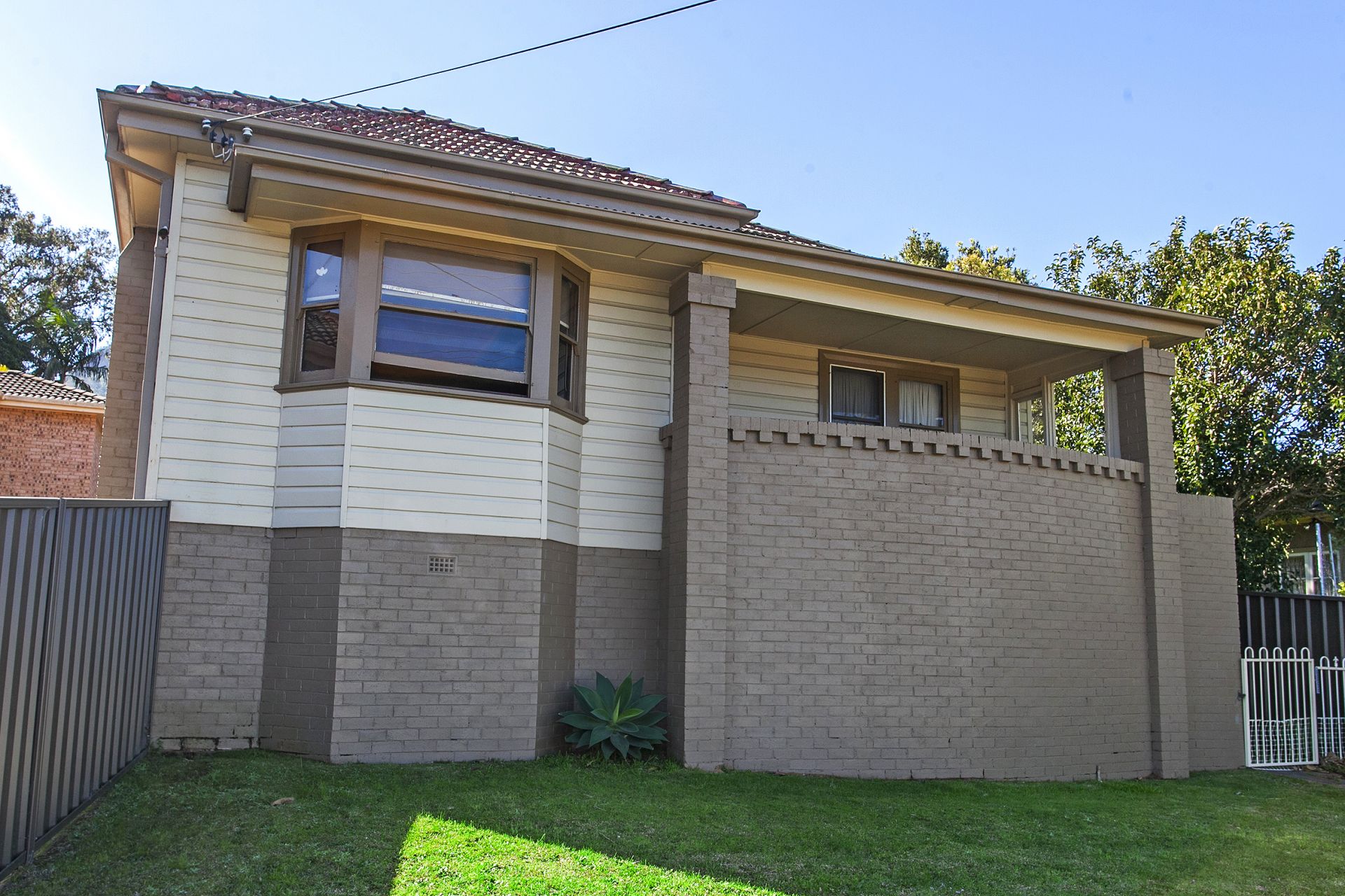 Real Estate For Lease 40 Spring Street Mount Keira , NSW