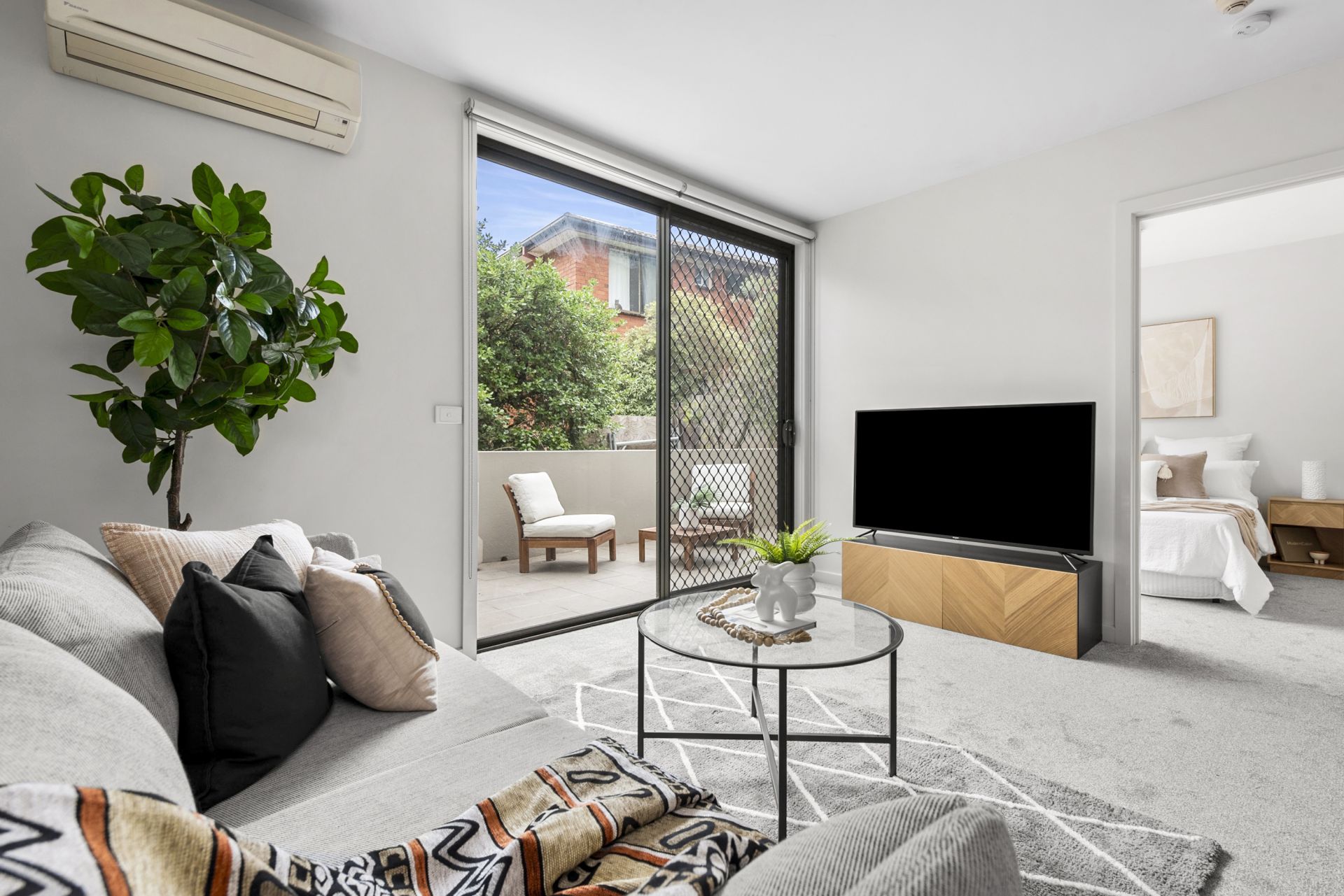 15/392394 Nepean Highway, Frankston OBrien Real Estate