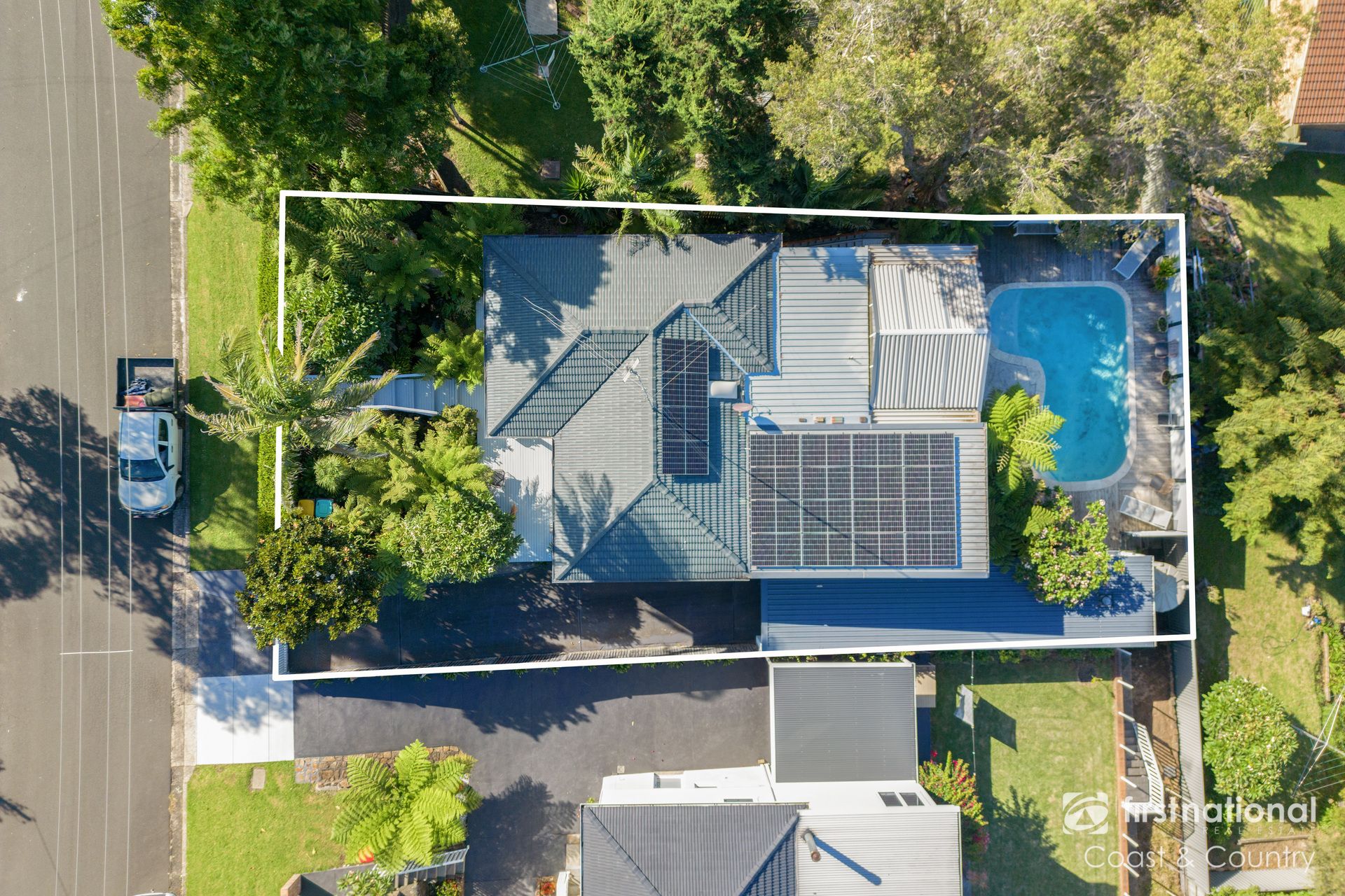 16 Holden Avenue, Kiama First National Coast & Country Real Estate