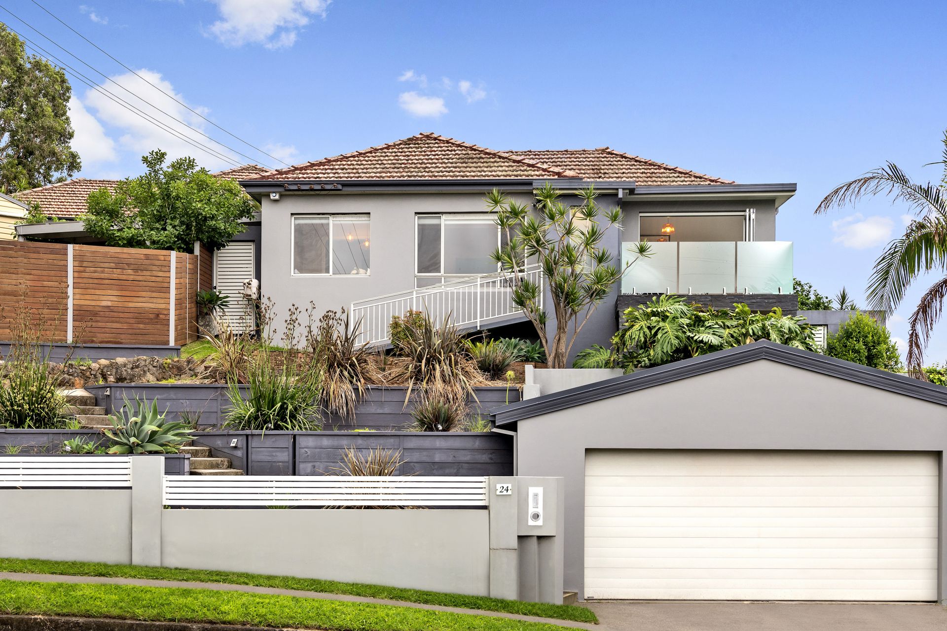 Real Estate For Sale 24 Uralba Street Figtree , NSW