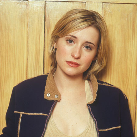 Allison Mack Bio - Affair, Boyfriend, Married, Relationship, Net Worth