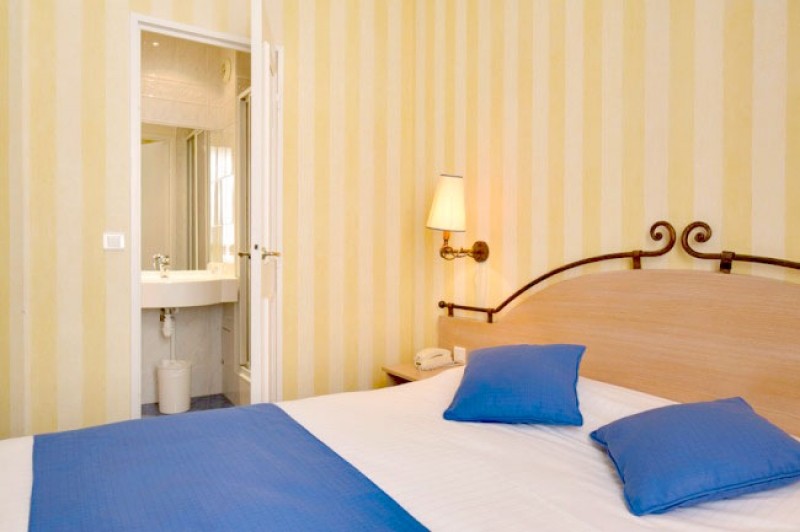 Hotel booking Hotels France Paris 14 DELAMBRE MONTPARNASSE