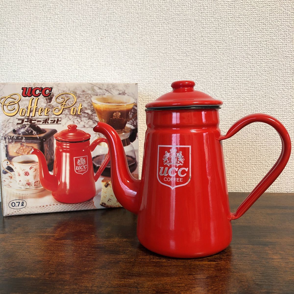 【未使用】UCC上島珈琲 コーヒーポット UCC 0.7L【未使用・保管品】ホーローポット ホーロー レッド 昭和レトロの落札情報詳細