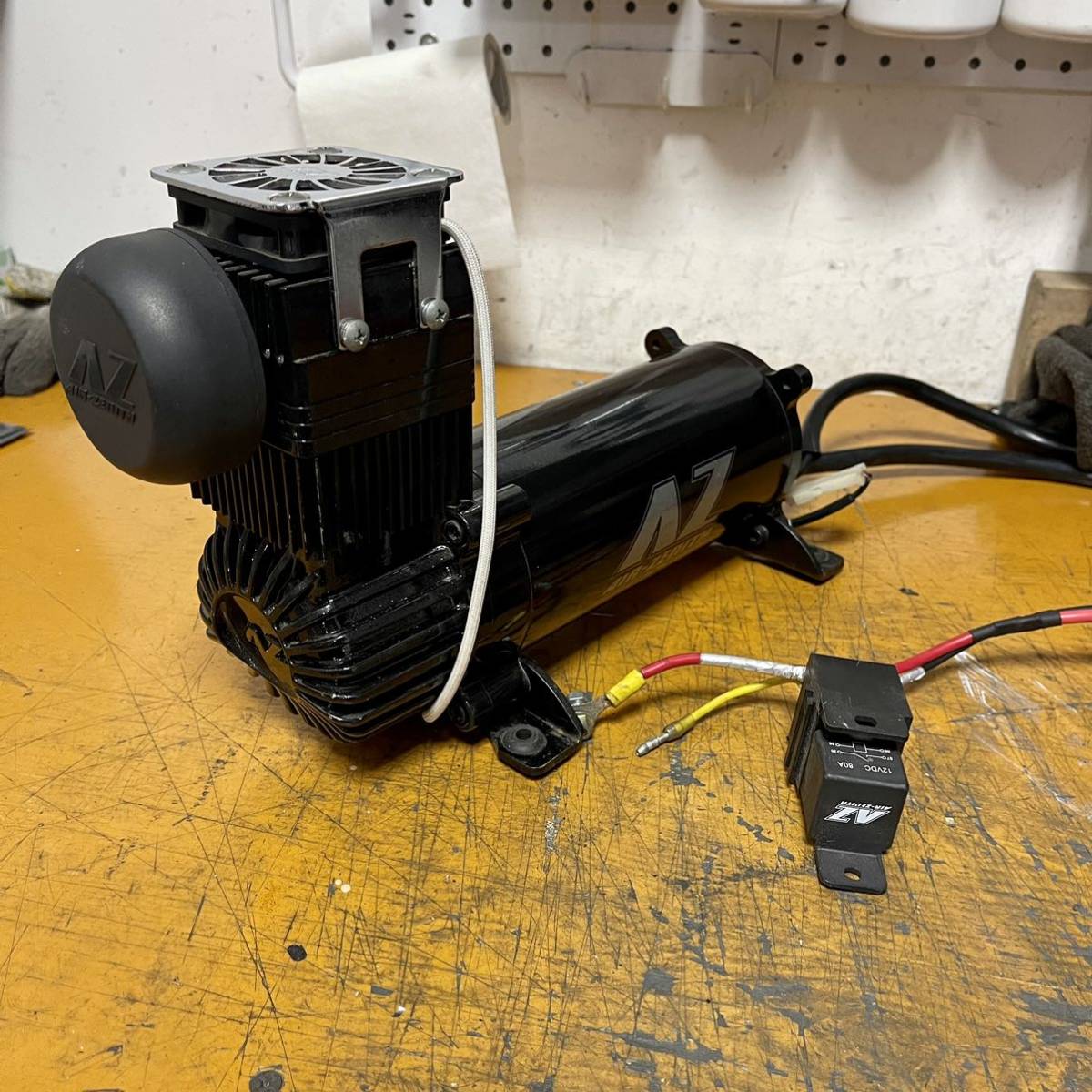 【やや傷や汚れあり】AIR ZENITH製 エアサスコンプレッサー エアゼニス OB2の落札情報詳細 ヤフオク落札価格検索 オークフリー