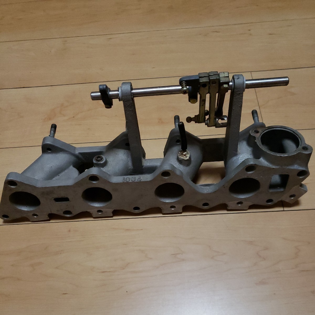 【傷や汚れあり】三菱ジープ インマニ インテークマニホールド G54B SOLEX WEBER ソレックス キャブ 旧車の落札情報詳細