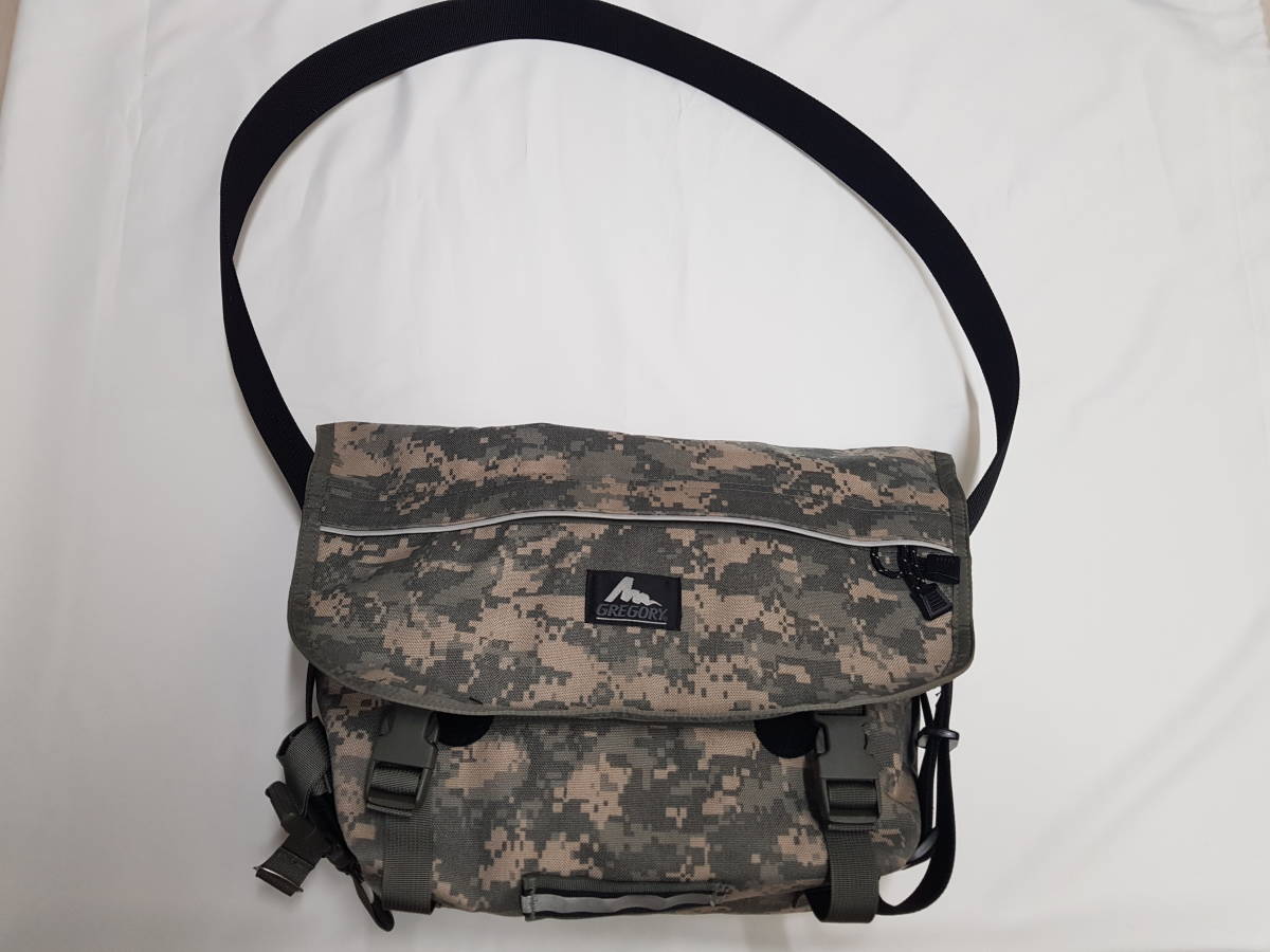 【やや傷や汚れあり】GREGORY MESSENGER ST Digital Camo グレゴリー メッセンジャーバッグ デジタルカモ AUC