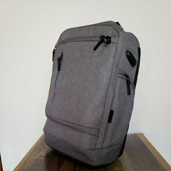 【未使用】新品未使用Targus ターガス CityLite Pro プレミアム コンバーチブル バッグパック 15インチ (グレー