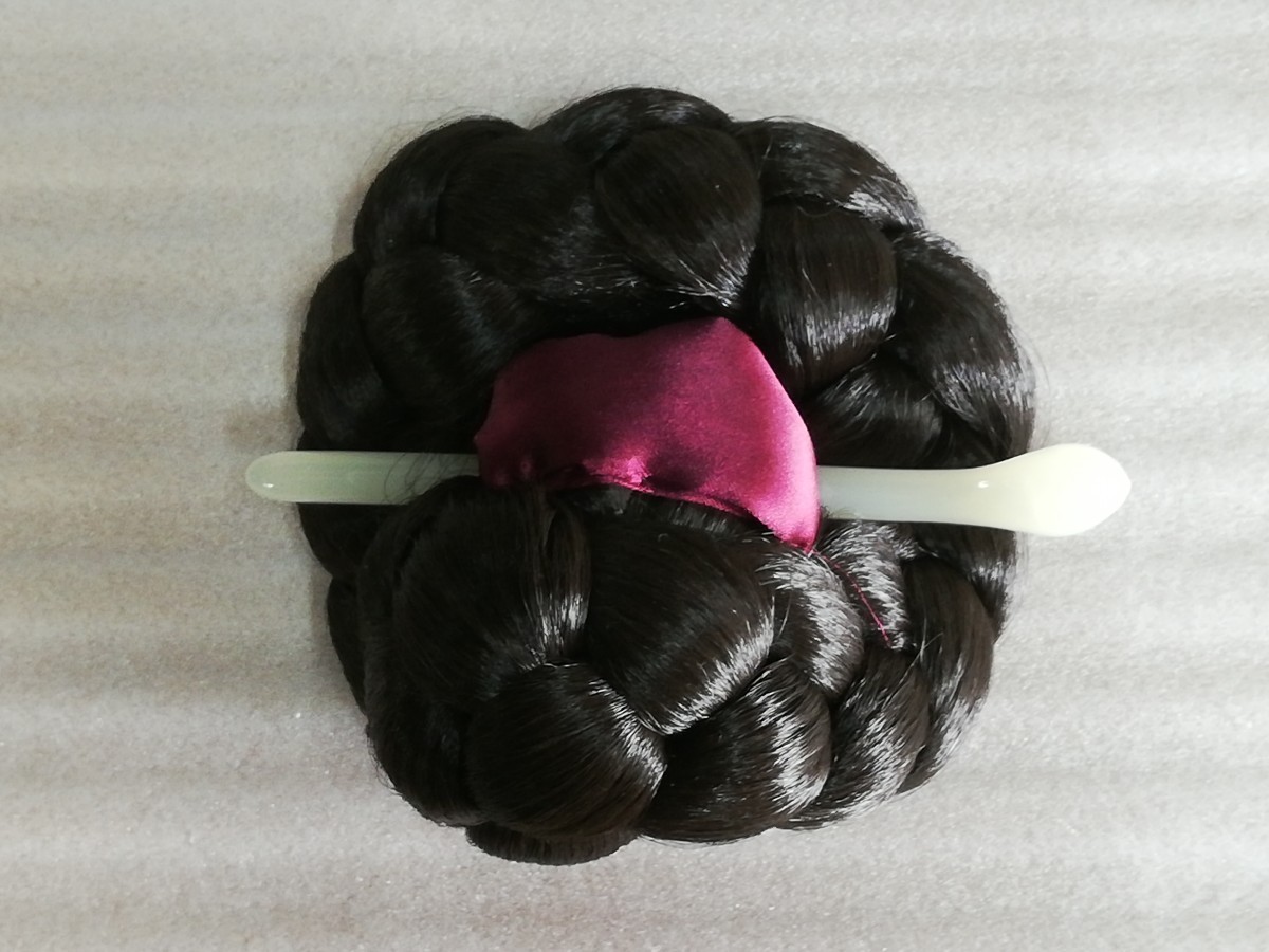 【やや傷や汚れあり】(三)韓服に合う髪型 かつら ウィッグ シニヨン 両班 韓国ドラマ 朝鮮王朝 伝統衣装 舞踊 舞台劇 チマチョゴリ