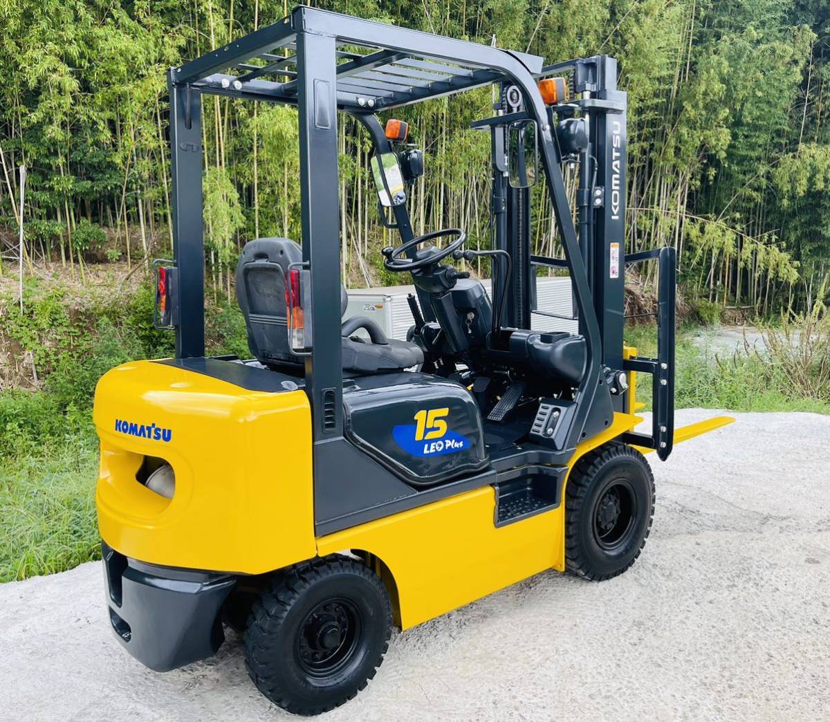 【やや傷や汚れあり】小松フォークリフト★コマツ ★KOMATSU★1.5トン★955時間★ガソリン★オートマ★下取り可能★パワーフル車★中古