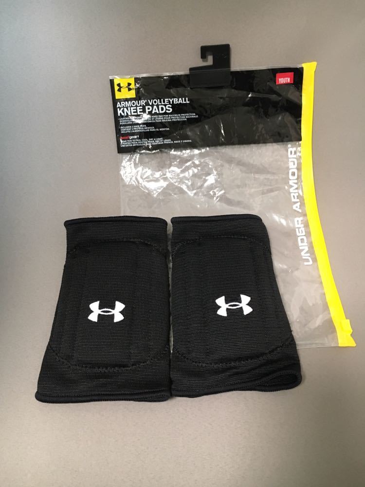 【新品】[新品][送料無料]アンダーアーマー バレーボール膝サポーター UNDER ARMOUR KNEE PADSの落札情報詳細
