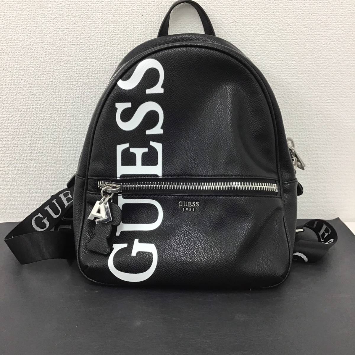 【中古】GUESS ゲス リュック バックパック 中古 黒の落札情報詳細 ヤフオク落札価格検索 オークフリー