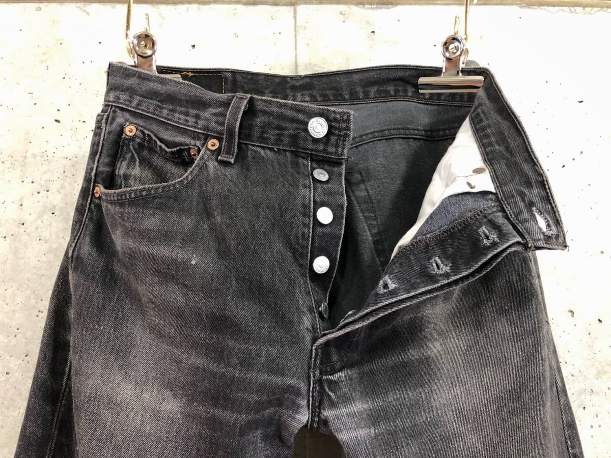 希少 《 美しいフェード / Black Denim / 先染め 》 90s ビンテージ 【 Levi's リーバイス 501 ブラックデニム