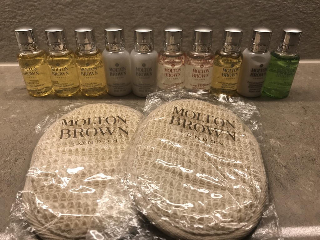 【新品】MOLTON BROWN モルトンブラウン ☆ お得 12点 アメニティー シャンプー ボディウォッシュ コンディショナーの落札情報