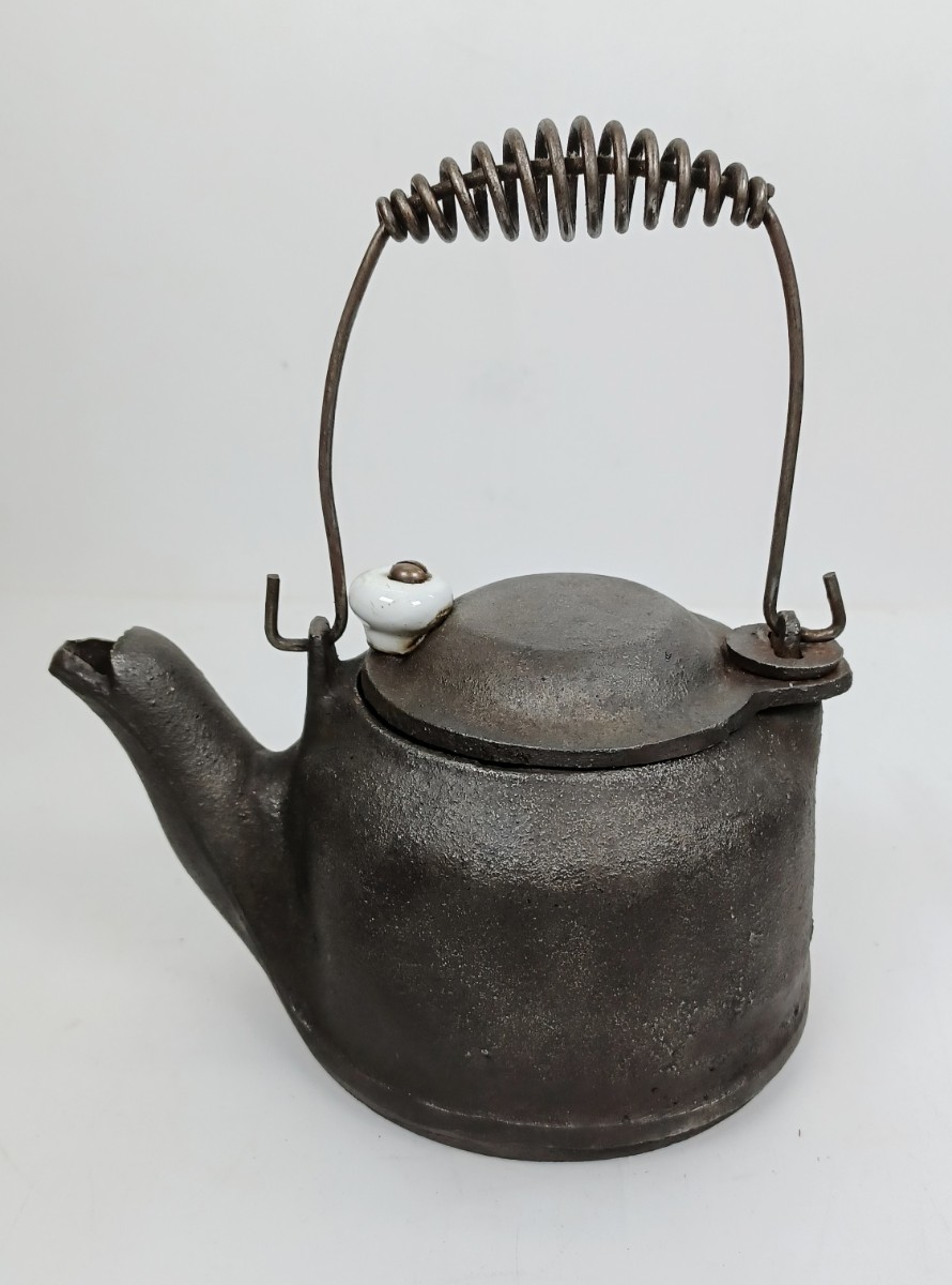 【目立った傷や汚れなし】レア WAGNER WARE CAST IRON TEA KETTLE ヴィンテージ ワグナーウェア 鋳鉄製 ケトルの