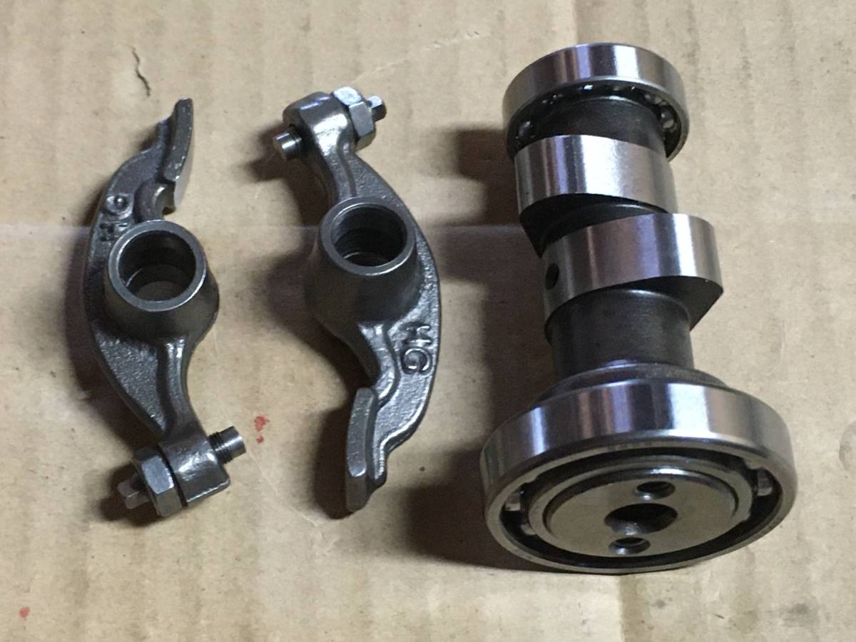 【未使用】横型エンジン用、ホンダC90CD90用DY100カムシャフト＆ロッカーアームセット 検）12V車 C70 C90 CD90 モンゴリ