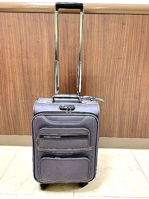 Jal 日本航空 Life&Spice ライフ&スパイス ４輪ソフトキャリーバッグ スーツケース(スーツケース、トランク一般)｜売買されたオークション情報、Yahooの商品情報をアーカイブ公開 - オークファン（Aucfan.com） 中古】Jal Life＆Spice ジャル ライフ&スパイス スーツケース キャリーバッグ 旅行バッグ の落札情報詳細| ヤフオク落札価格情報 オークフリー・スマートフォン版