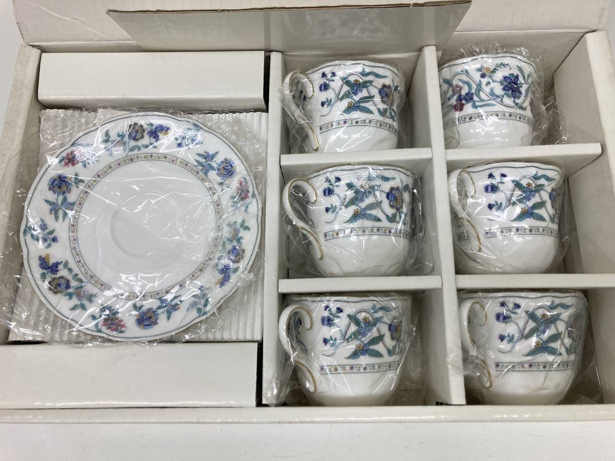 【やや傷や汚れあり】★ 【未使用】nikko LIBERTY REE OF LIFE カップ＆ソーサ セット ニッコー リバティ ツリーオブ