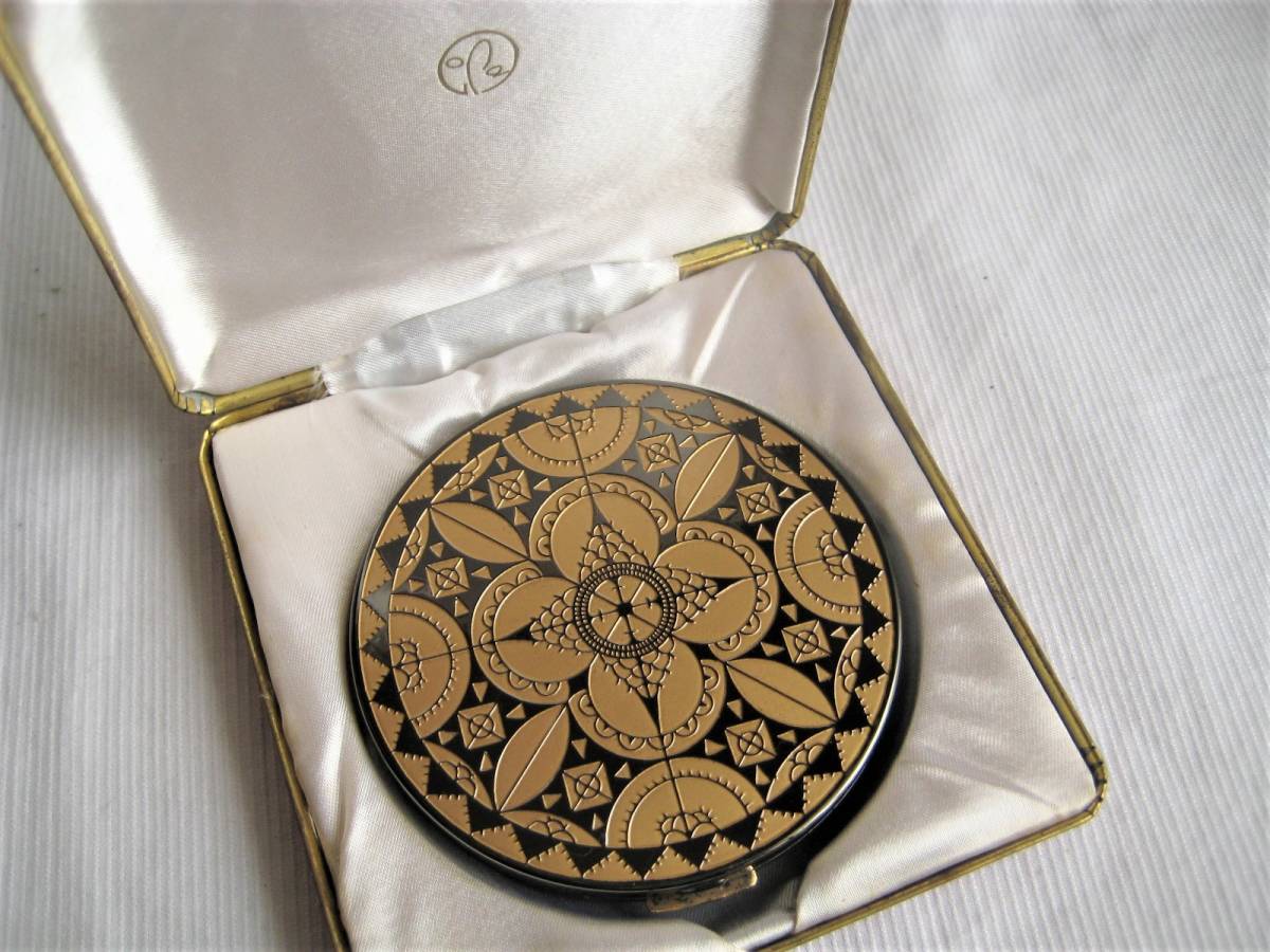 ポーラ化粧品 アールデコ コンパクト ミラー ノベルティ 昭和レトロ ケース付の落札情報詳細 ヤフオク落札価格情報 オークフリー