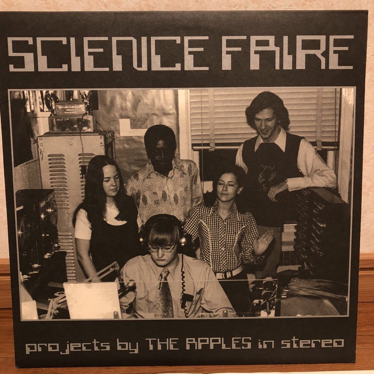 APPLES IN STEREO／SCIENCE FAIRE LP BEACH BOYS レコード ロバート・シュナイダー サイケデリック