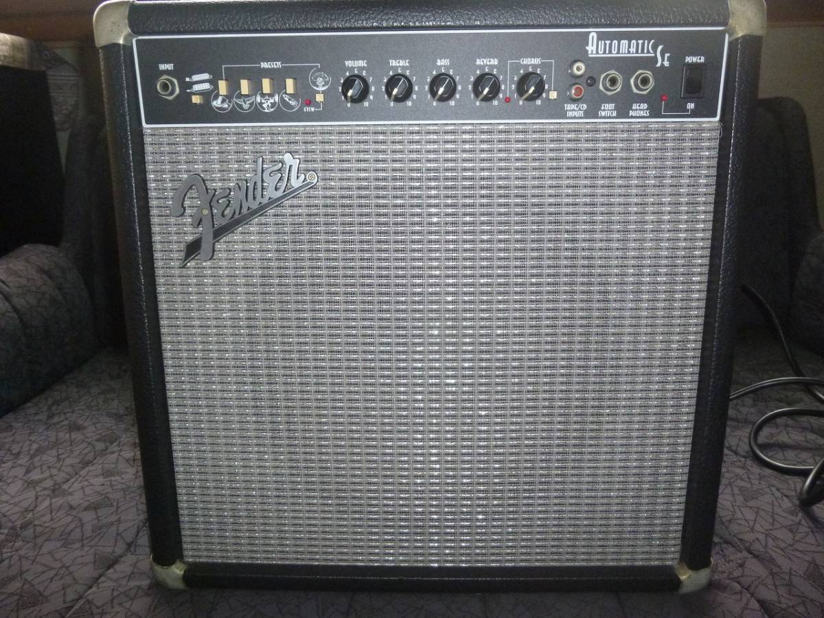 【やや傷や汚れあり】Fender「Automatic SE」1998年頃のアンプ レア物の落札情報詳細 ヤフオク落札価格検索 オークフリー