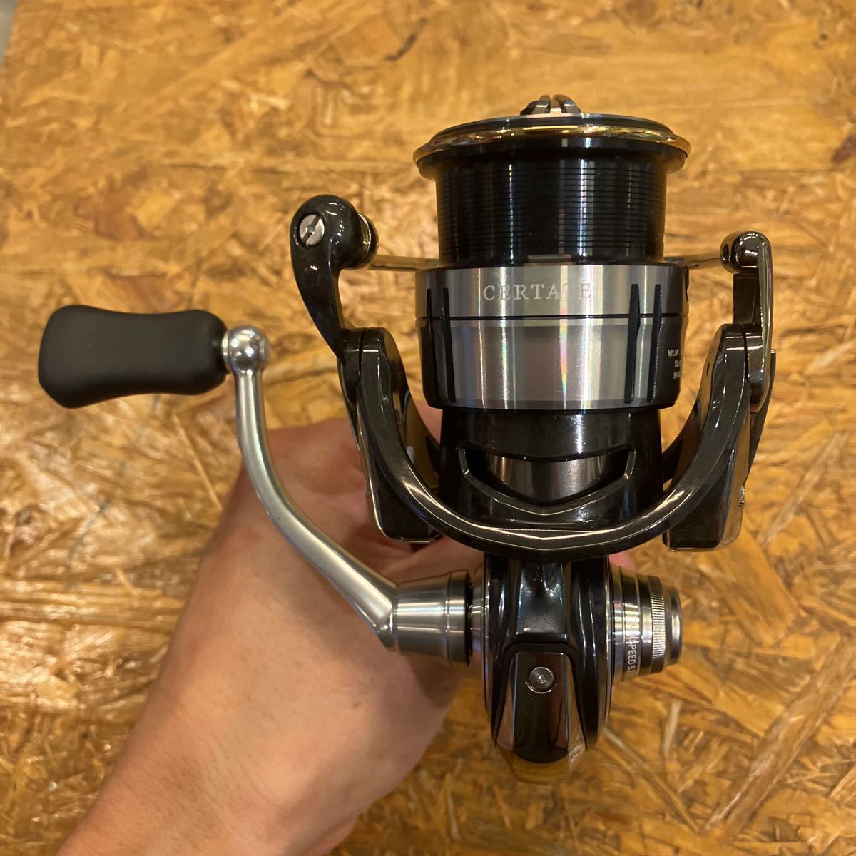 【傷や汚れあり】ダイワ 19セルテート LT2500S 060045 Daiwa CERTATE MADE IN JAPAN スピニングリール