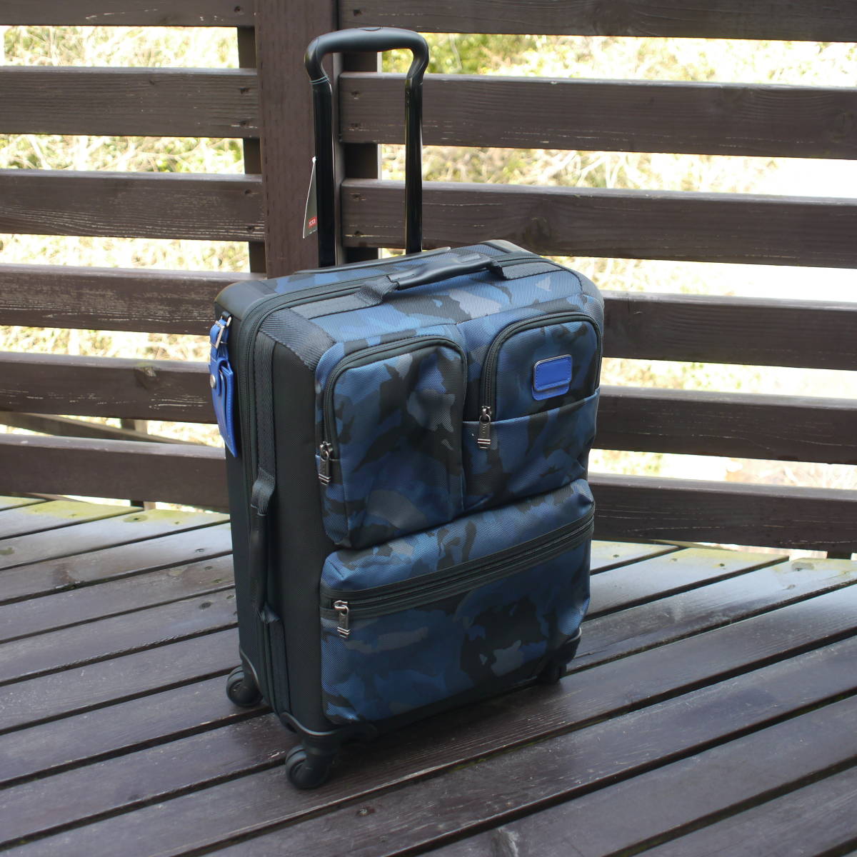 【新品】 新品 Tumi Aipha Bravo Ellison Continental Expandable carryon キャリーオン