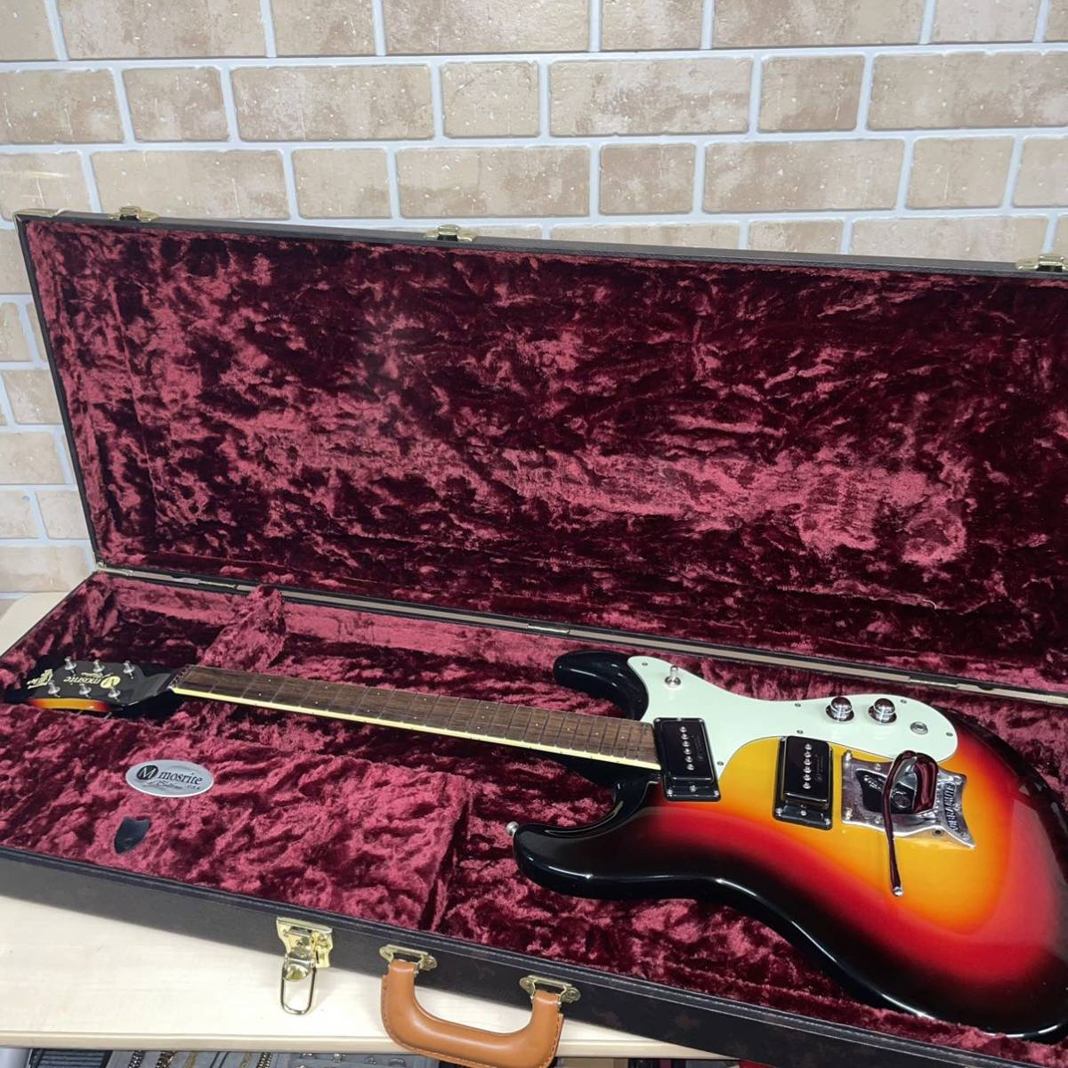 1円【比較的美品】Mosrite of California. The ventures model (vibramute) モズライト