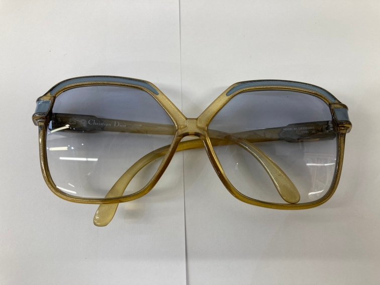 【傷や汚れあり】キングラム[22]Christian Dior クリスチャンディオール サングラス イエロー系フレーム ブルー系グラデーション