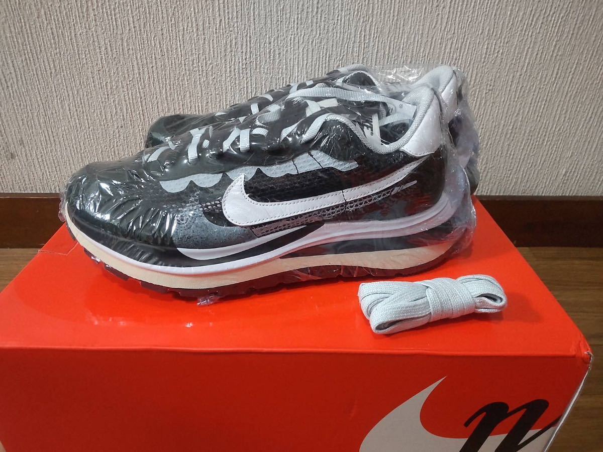 【未使用】【新品未使用黒タグ付】sacai × Nike Vapor Waffle Black and Whiteサカイ × ナイキ