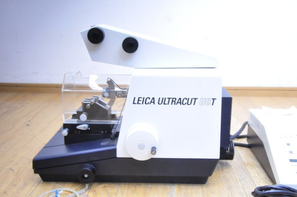 【中古】c010 LEICA ライカ ULTRACUT UCT 超ミクロトーム ウルトラミクロトーム 706201の落札情報詳細 ヤフオク落札価格検索 オークフリー