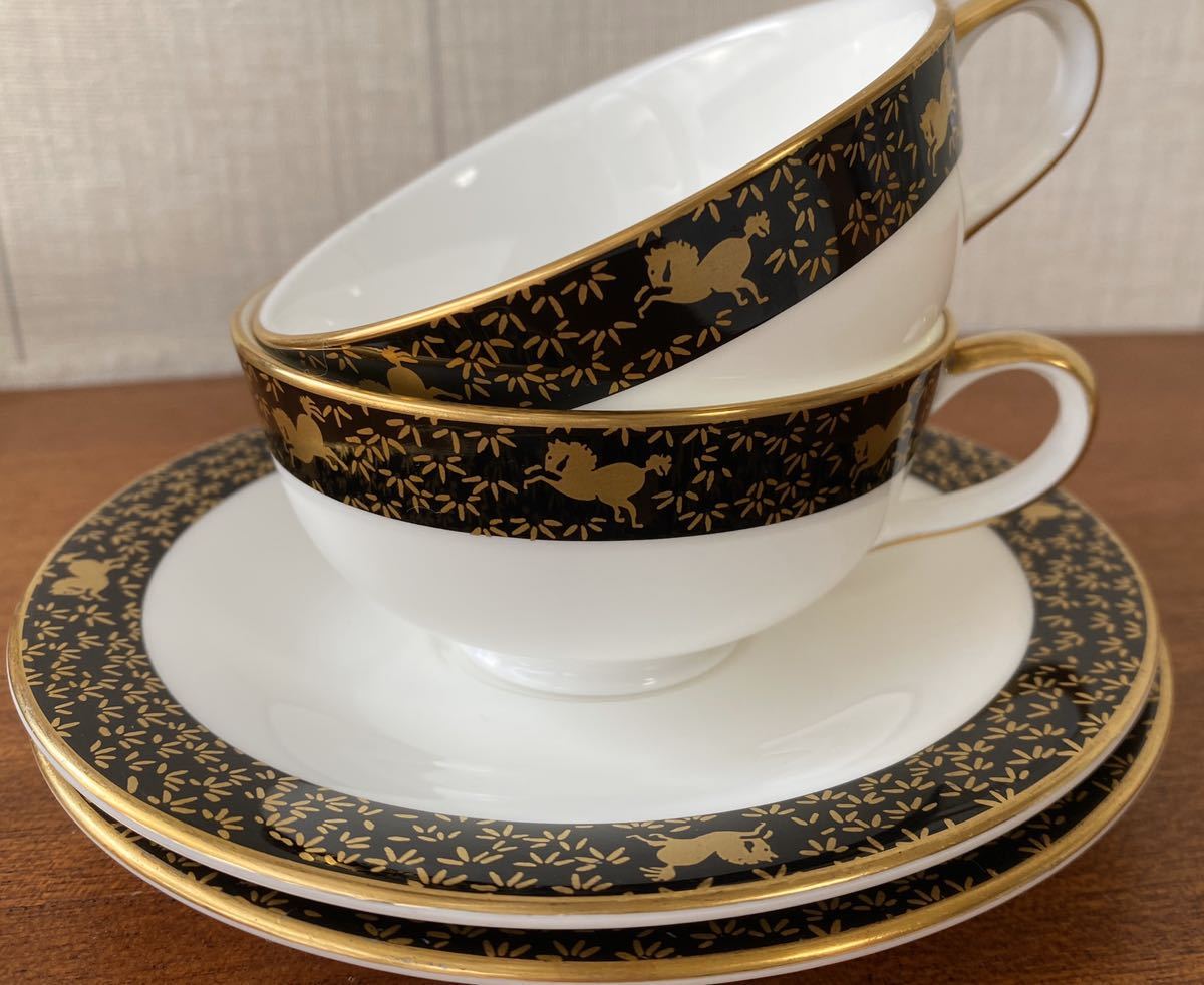 CELINE セリーヌ ペア カップ＆ソーサー ++オールド ビンテージ フランス 古着 レトロ ゴールド 金彩 馬 ティーカップカフェ 喫茶