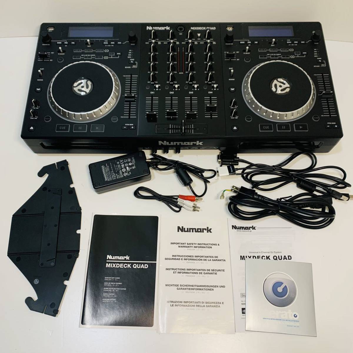 【目立った傷や汚れなし】Y4308 良好 DJシステム コンプリート Numark MIXDECK QUAD 送料無料 匿名配送 の落札情報