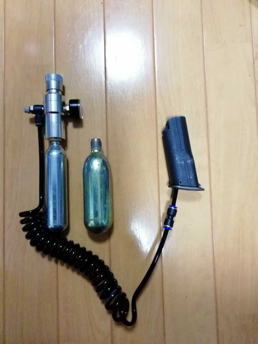 CO2 レギュレーター 外部ソース、ペイントボール ガスガン ガスショットガン、 M870 、マガジン付きの落札情報詳細 ヤフオク落札価格