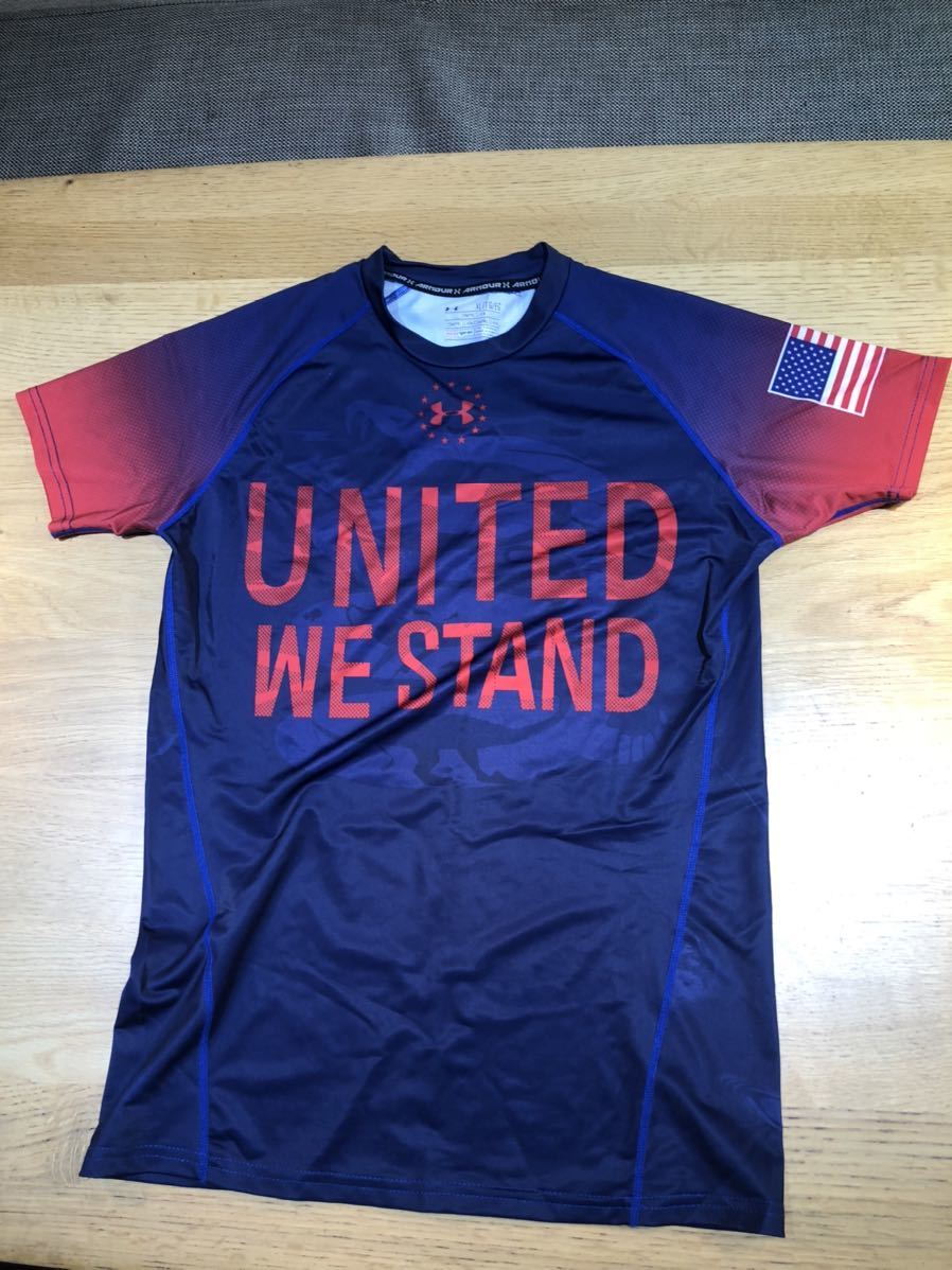 【未使用に近い】アンダーアーマー Under armour United we stand compression 加圧シャツ XLの落札情報