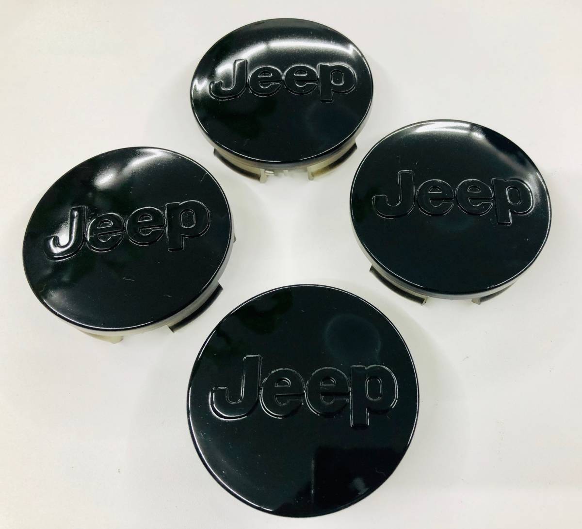 【新品】Jeep 63.5mm ジープ グランドチェロキー 純正ホイールセンターキャップ 4個セット 20072015 OEM Jeep