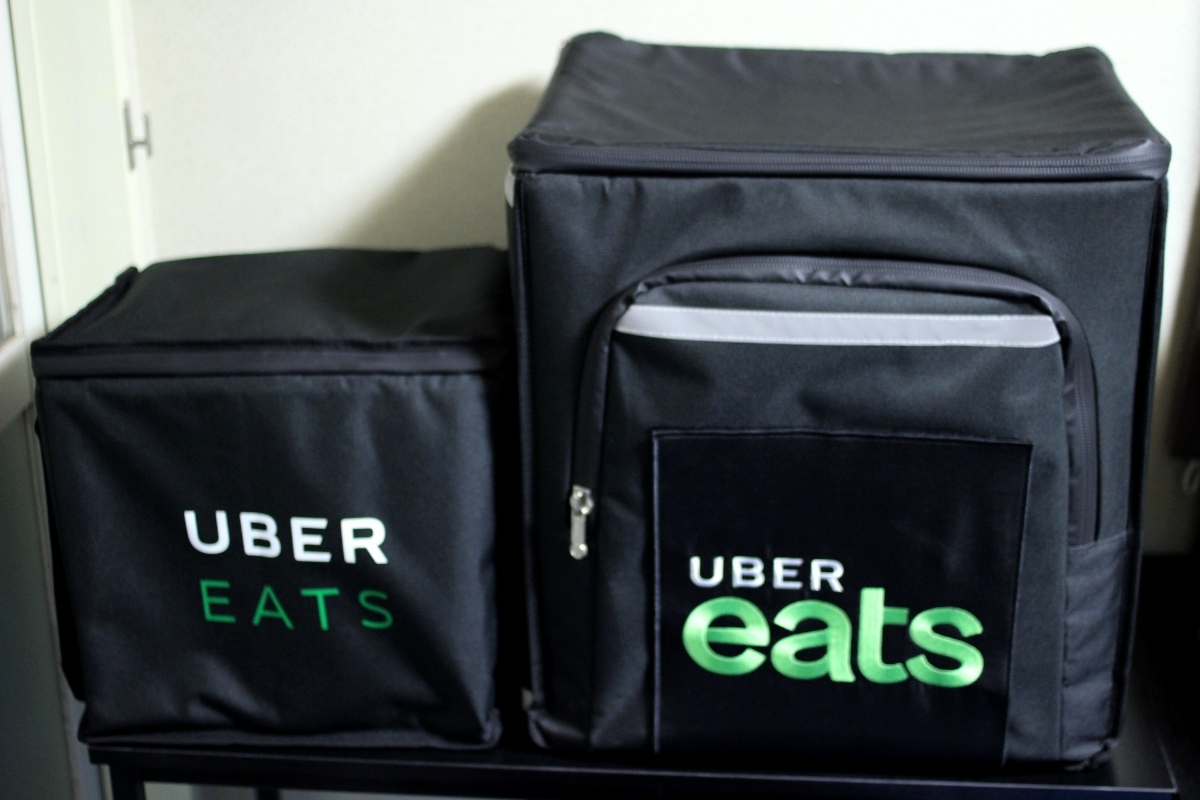 ウーバーイーツ バッグ デリバリーバッグ 防水 uber ウーバー リュック カバン バック リュックサック バックパック 保温 保冷 緩衝材